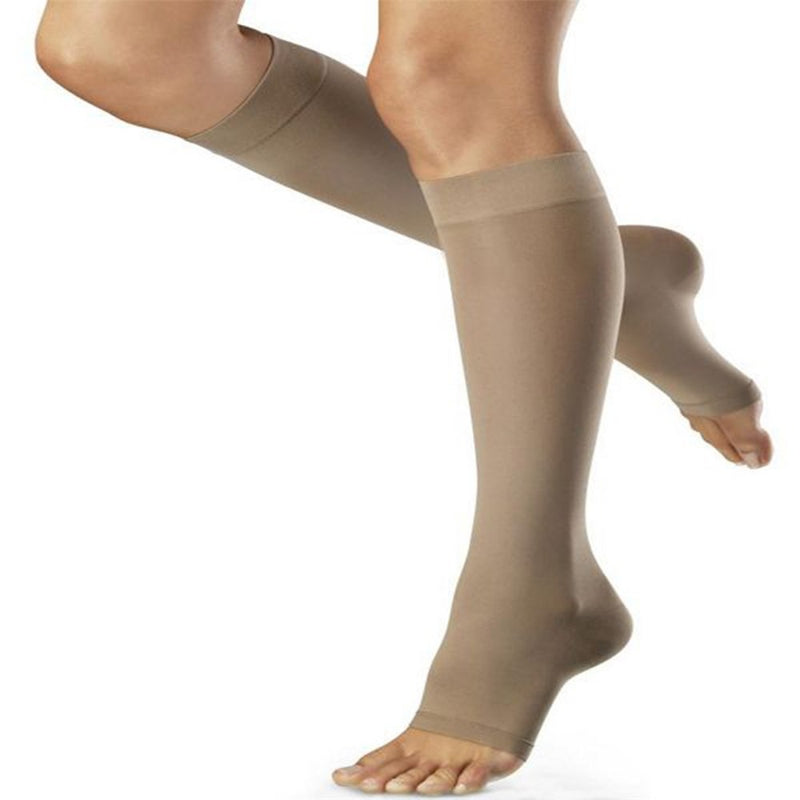 The Venosan 4001 Stocking AD B/Knee Short Open Toe – Medium